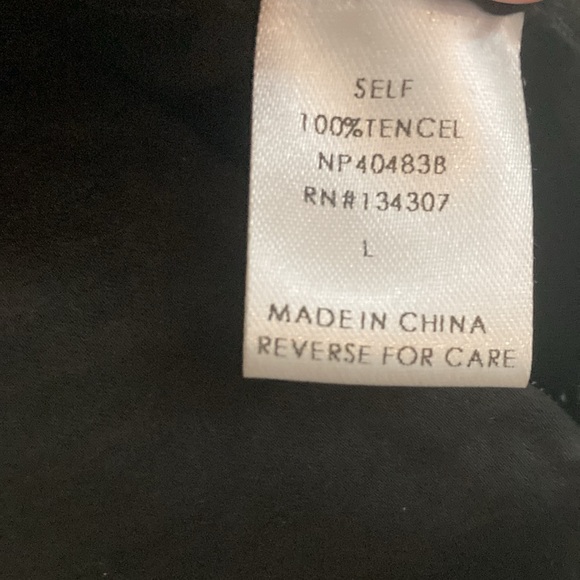 Lumiere Silky Wide Leg Romper, Large - Picture 6 of 10